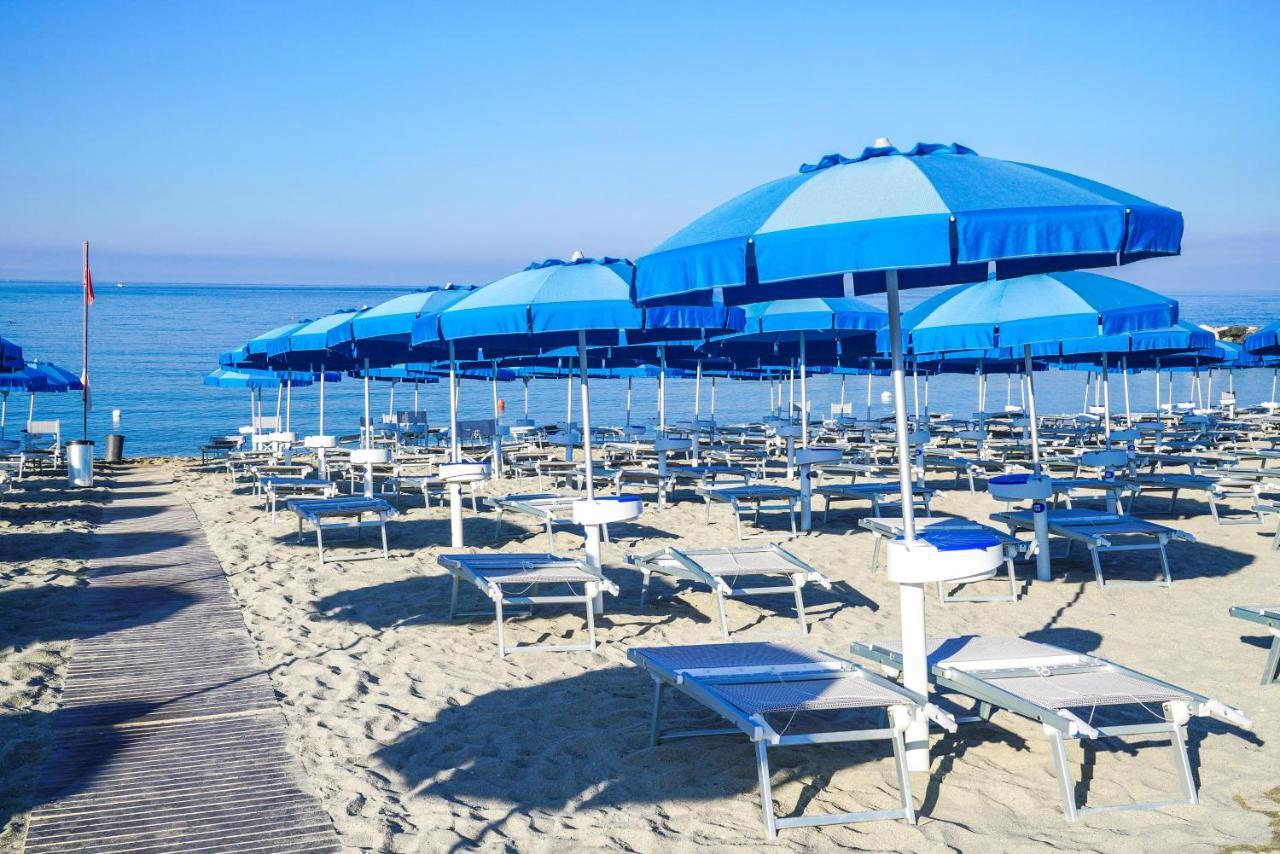 Villaggio Residence Bahja Paola Εξωτερικό φωτογραφία